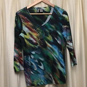💥Size M colorful swirl top with sparkly accents